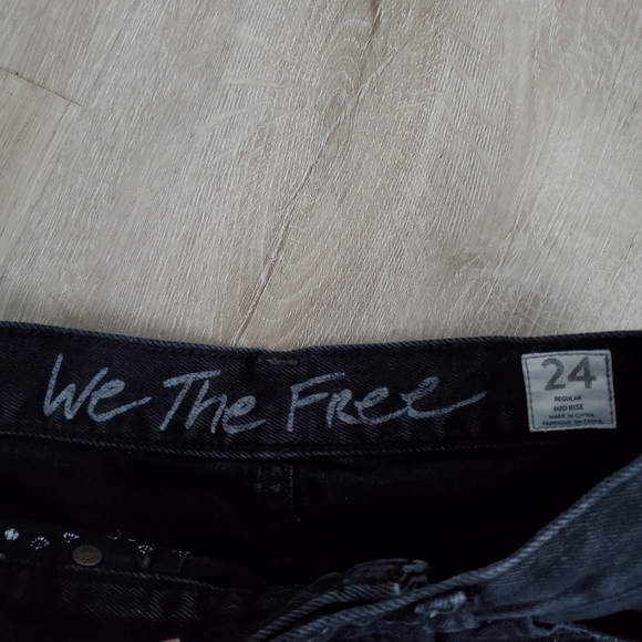 Free People Button Fly True Black Jean Shorts 24 - Picture 5 of 6